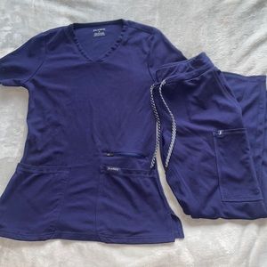 jaanuu navy scrub set